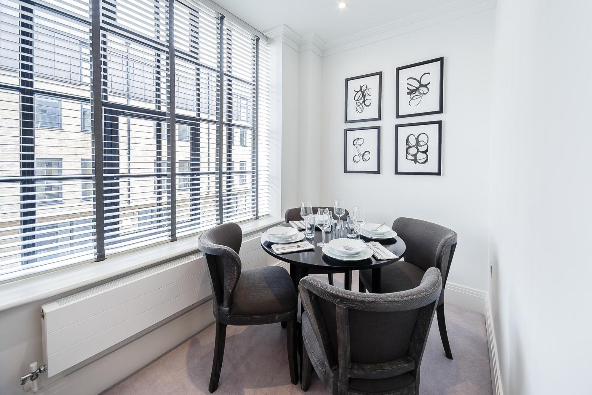 Apartment Palace Wharf *